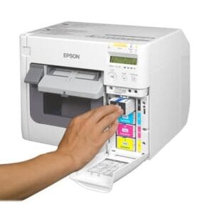 Epson TM C3500 - Etikettskrivare - färg - bläckstråle - 112 mm (bredd) - 720 x 360 dpi - upp till 103 mm/sek - LAN, USB-värd - kniv